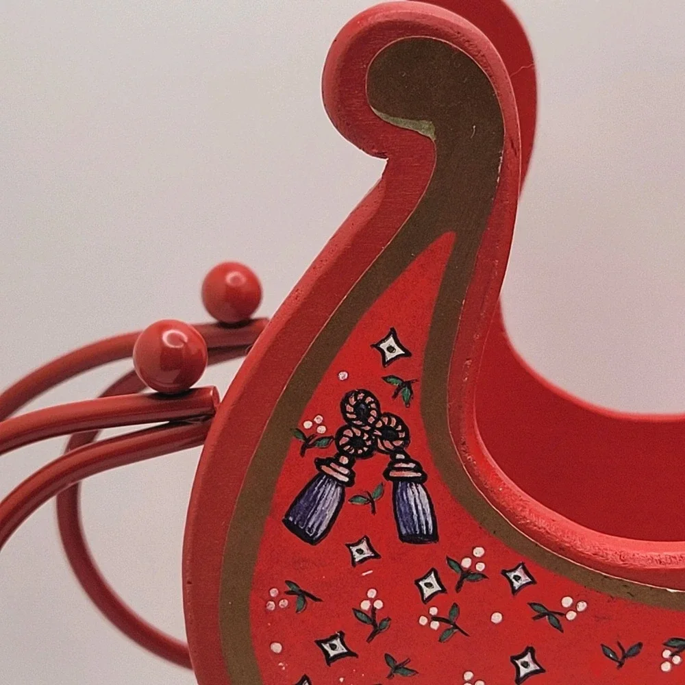 VTG 80s 90s Santa Sleigh Red Wood & Metal Scroll Retro Christmas Decoration 10